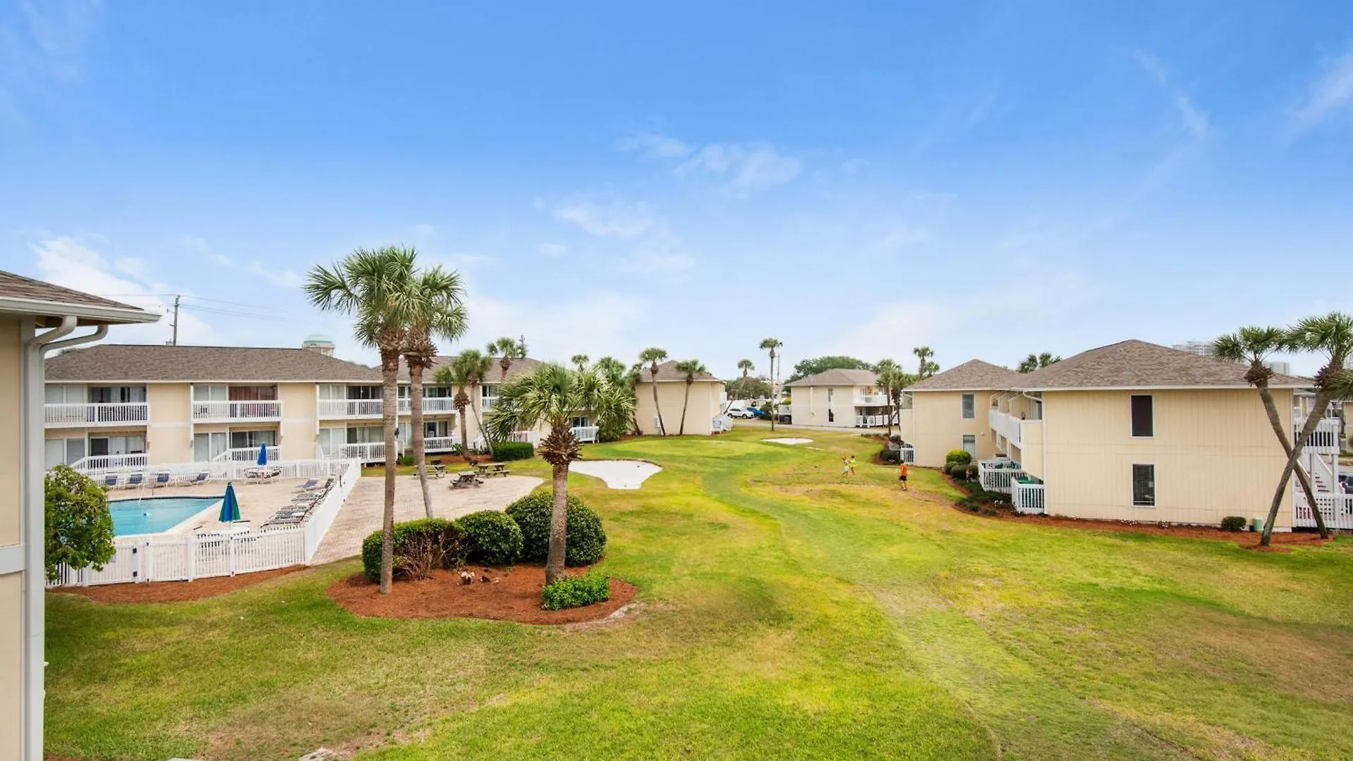 Sandpiper Cove 2017 Destin